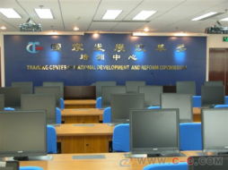 美格顯示器會(huì)議桌面液晶屏升降器 現(xiàn)代辦公空間的智能之選